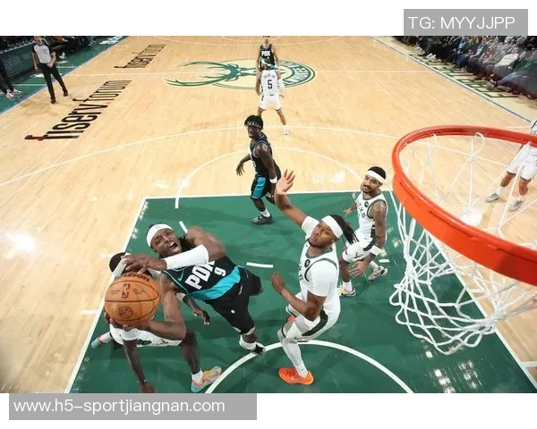 克林根谈客胜雄鹿的重要性强调全队团结一致的防守表现